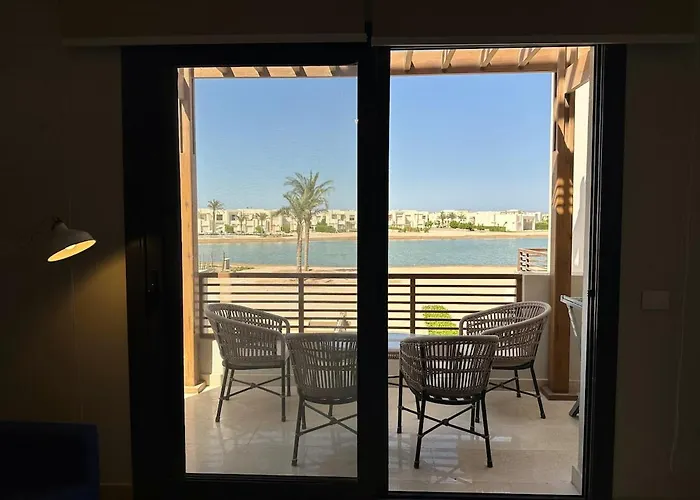 Daire Colorful 1br Apt-free Pool & Lagoon Access In Elgouna