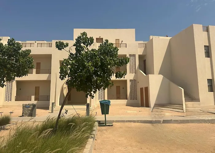 Colorful 1br Apt-free Pool & Lagoon Access In Elgouna Daire